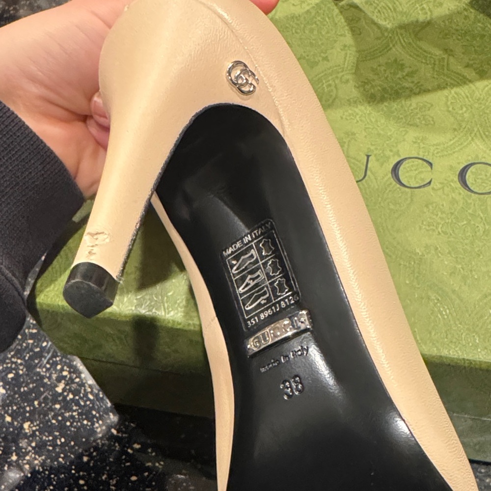 Gucci Women's Tan Heels - Picture 6 of 6